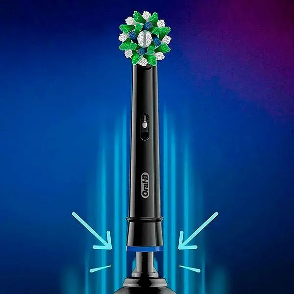 Насадка для зубної щітки Oral-B Cross Action CleanMaximiser Black 1 шт. (EB50BRB) [85821] - фото 3