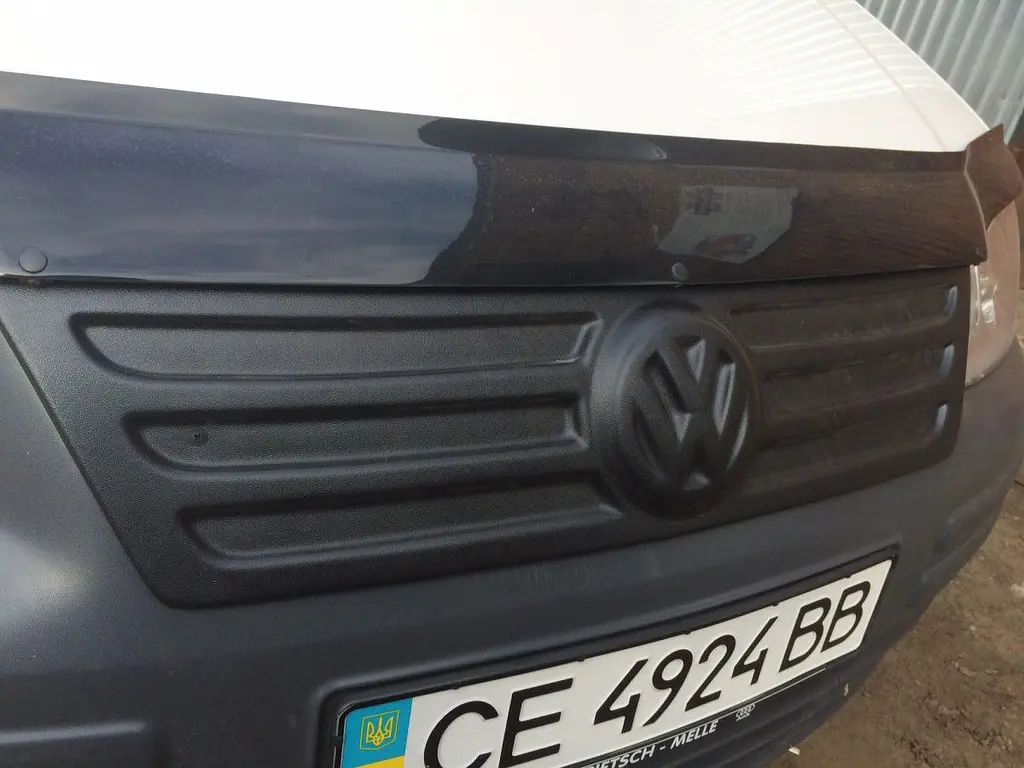 Зимова Накладка На VW Caddy 2004-2010 Матова Решітка FLY - фото 3