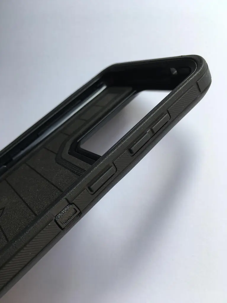 Чохол протиударний із кліпсою-підставкою OtterBox Defender Series Pro 77-64233 для Samsung Galaxy S20 Ultra Black - фото 6