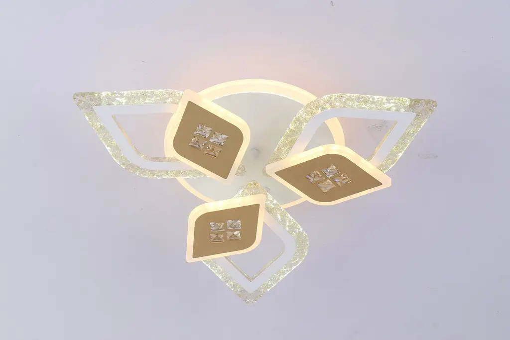 Люстра светодиодная Valeso V K39939-3 3 1 WT gold с пультом - фото 3