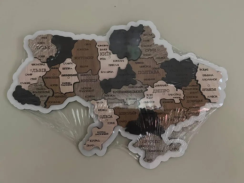 Дерев'яна карта України, багатошарова 3D, настінна, 70x47 см - фото 2