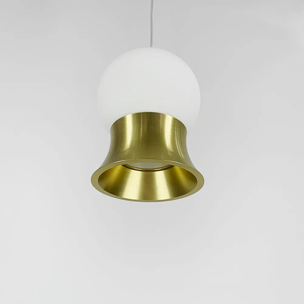 Підвісний світильник Fuji LED у золотому корпусі Line.F MJ 103/1 GD - фото 3