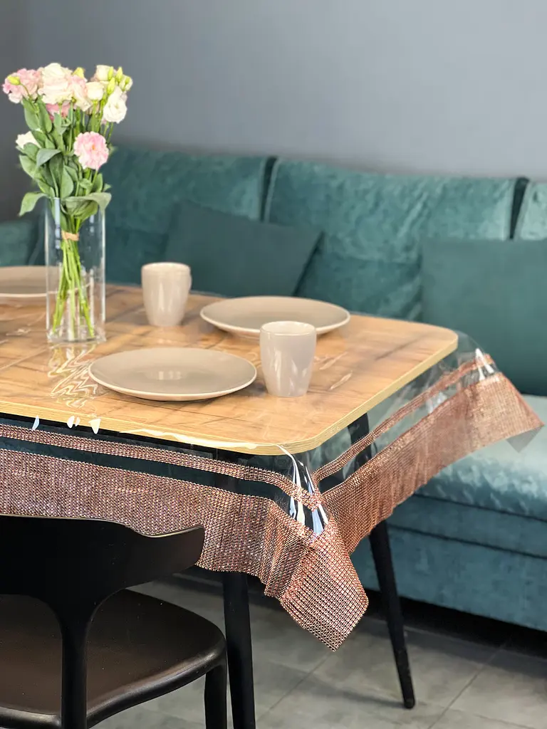 Скатертина силіконова з коричневою стразовою стрічкою подвійною 310х150 см - фото 7