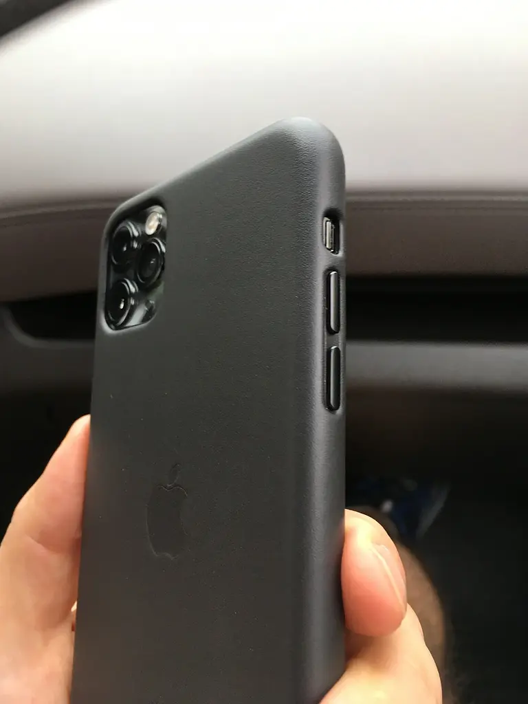 Шкіряний чохол-накладка Leather Case MWYE2ZM/A для iPhone 11 Pro (5.8") Black - фото 7
