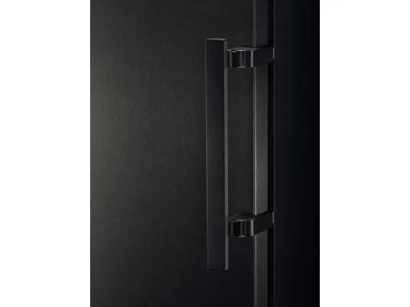 Морозильна камера Electrolux LUS7ME28B - фото 3