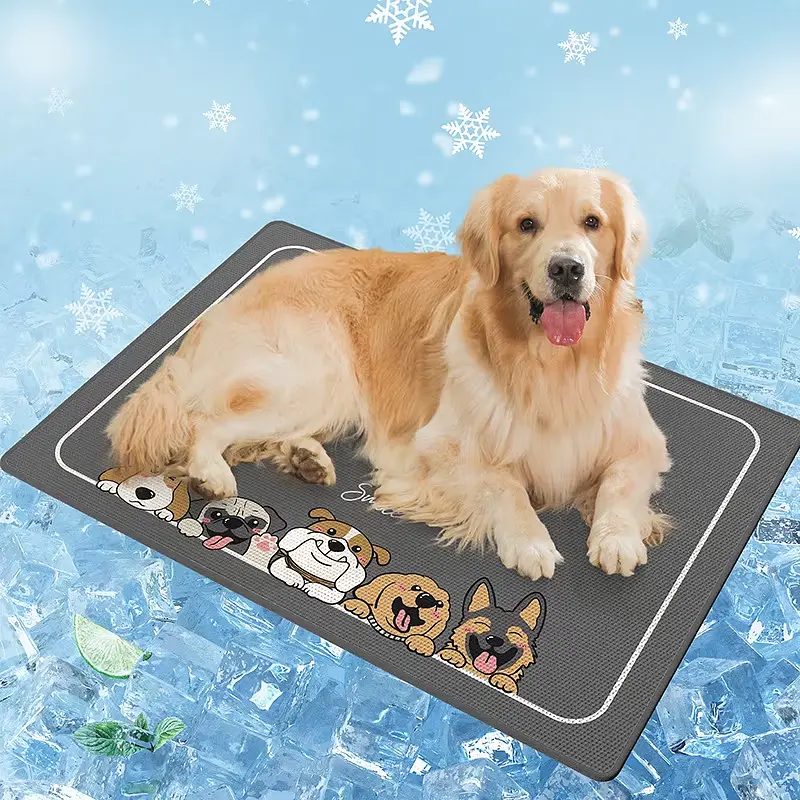 Літня охолодна підстилка для собак Derby Ice Silk Summer Pet Cooling Mat Dogs Smile 50х70 см - фото 3