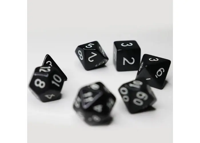 Набор кубиков Opaque 7 Dice Set - Black (w-white) , 7 шт. (g7dopaq04) - фото 4
