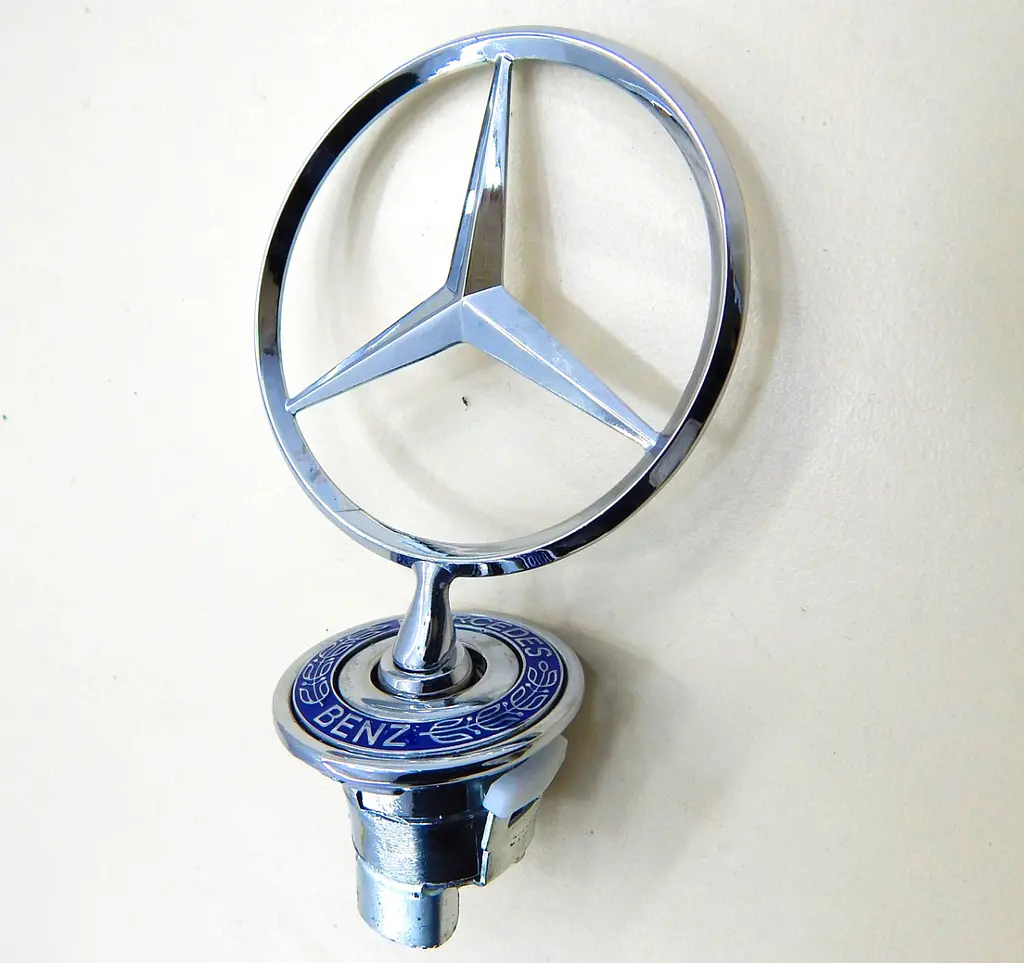Емблема приціл на капот Mercedes-Benz Хром Синій напис W124 W210 W202 W203 W204 W221 W211 W212 W222 метал (OEM a2108800186) - фото 3