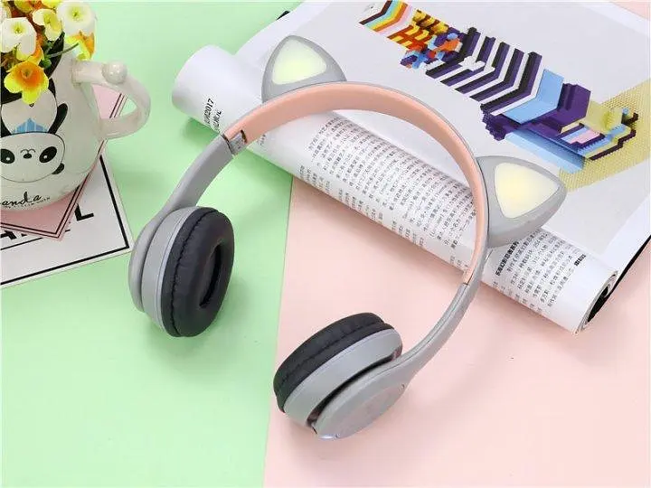 Дитячі бездротові Bluetooth навушники Cat Y47 з мікрофоном та котячими вушками, що світяться - фото 4