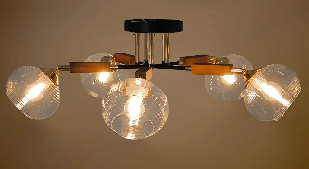 Класична люстра Brille LK-726S/5 E27 BK - фото 2