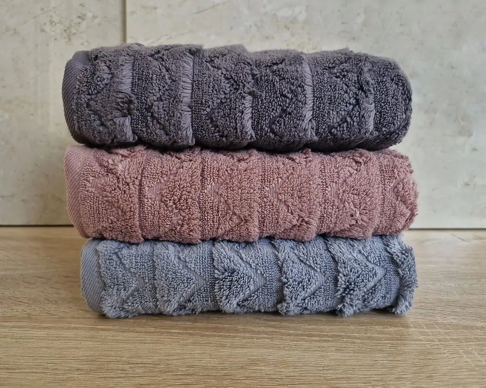 Набір турецьких махрових рушників Cestepe MicroCotton Premium 3 штуки 50x90 Ucgen 2 щільність 600 г/м2 - фото 3