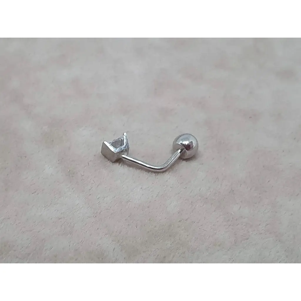 Серебряная серьга для пирсинга пупка Umax с фианитом. 7014U - фото 2