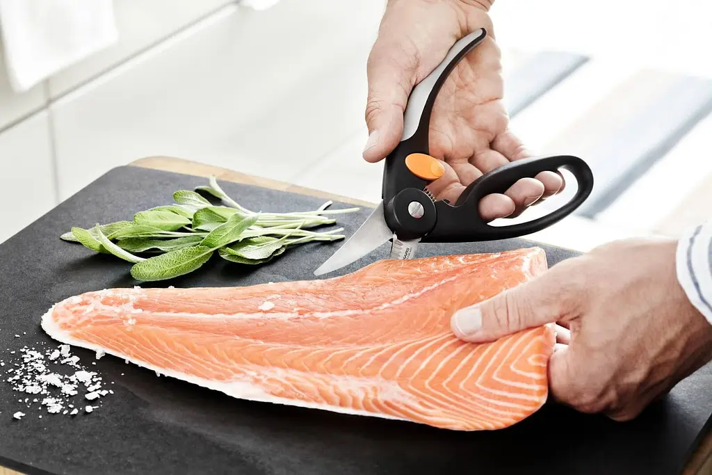 Ножиці для риби Fiskars Functional Form 22 см 1003032 - фото 8
