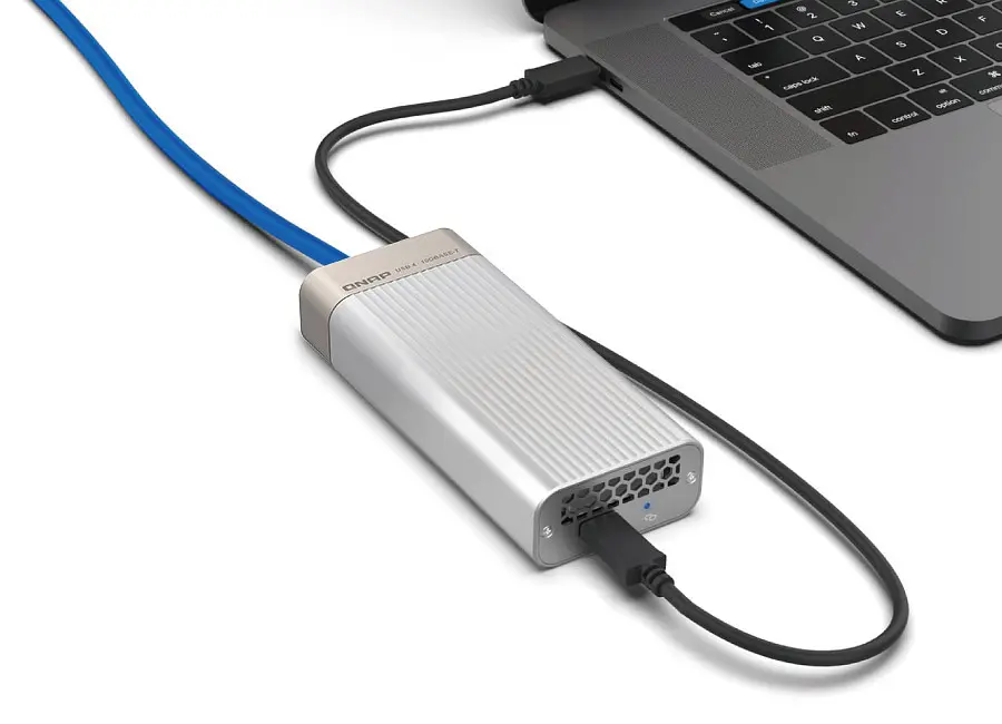 QNAP Адаптер USB 4 Thunderbolt 3/4 10GbE RJ45 - фото 3