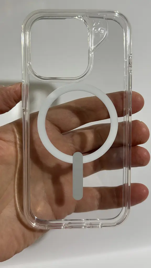 Оригінальний протиударний чохол Gear4 Crystal Palace MagSafe для iPhone 15 Pro Max Прозорий - фото 7