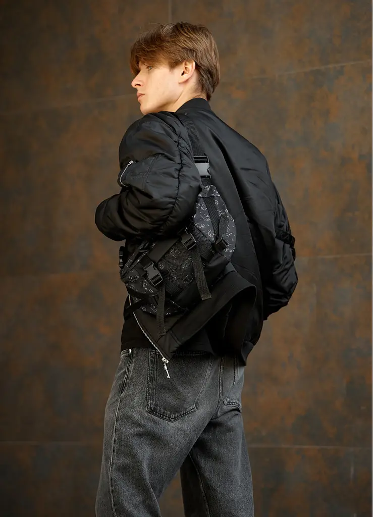 Чоловіча сумка бананка Sambag Dynamicdart чорна 38 × 21 × 7 см (80411702m) - фото 4