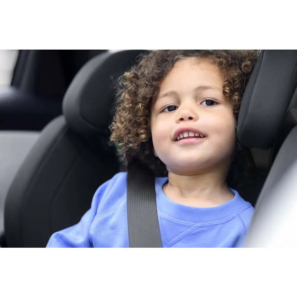 Автокрісло Maxi-Cosi RodiFix M i-Size Basic Black чорне (8757870110) - фото 19