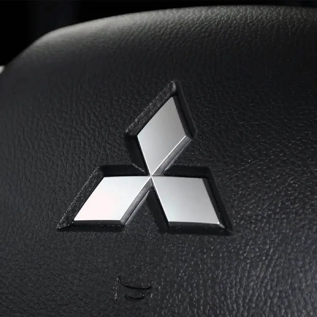 Емблема для Mitsubishi 117x103 мм Xром (MN126476) - фото 3