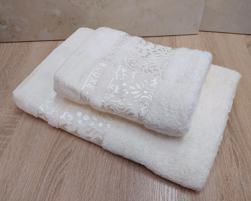 Набір турецьких бамбукових махрових рушників Cestepe 50х90+70х140 Bamboo Damaks Krem - фото 4