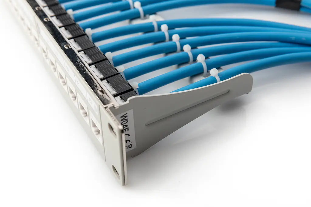 Кабель Digitus "віта пара" CAT 6A U-FTP, 305м, AWG 23/1, LSZH-1, Cca, синій - фото 2