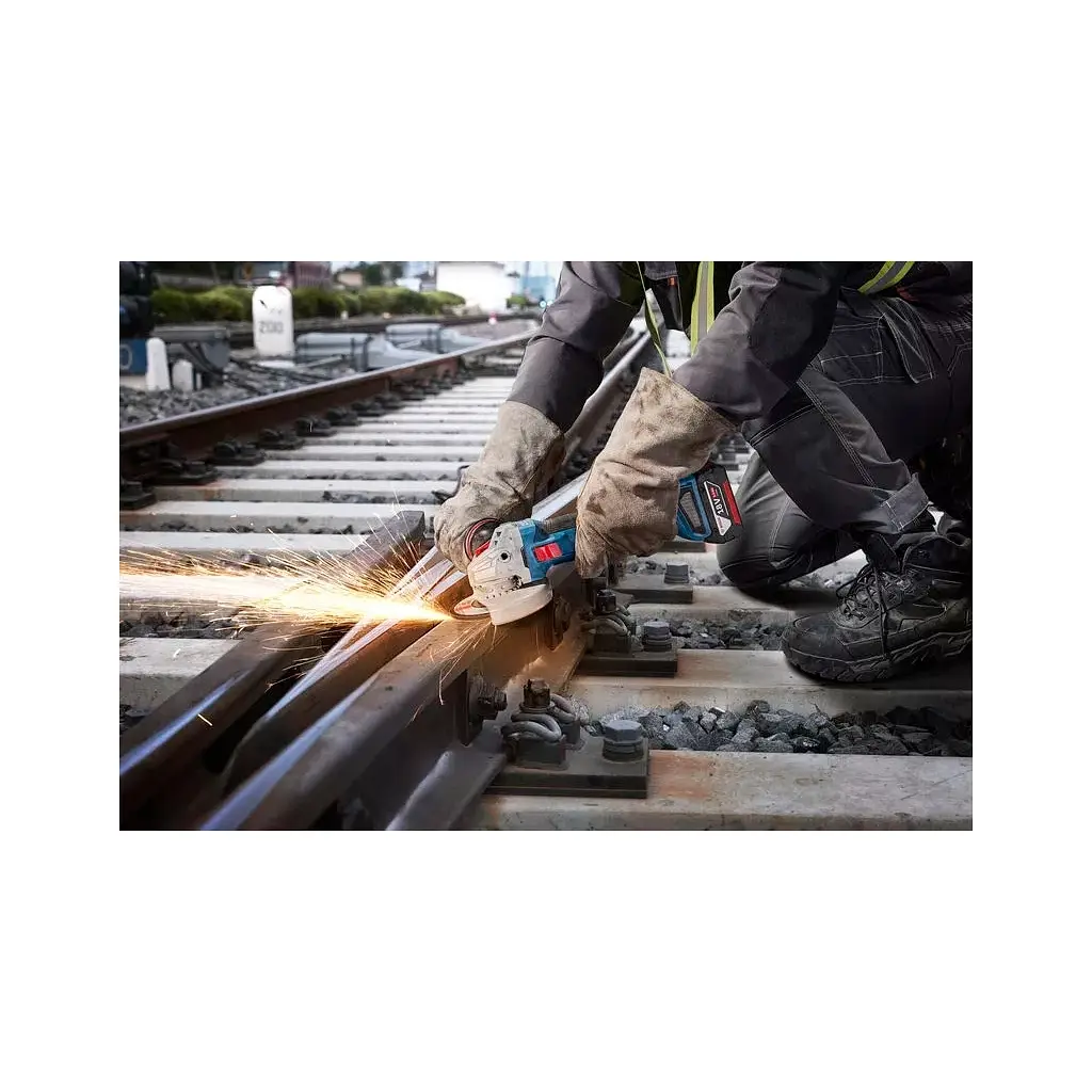 Шліфувальна машина Bosch GWS 18V-11 125мм, 18В, 2x5Ah, 0-9000об/хв, 1.7кг, кейс (0.601.9N4.103) - фото 7