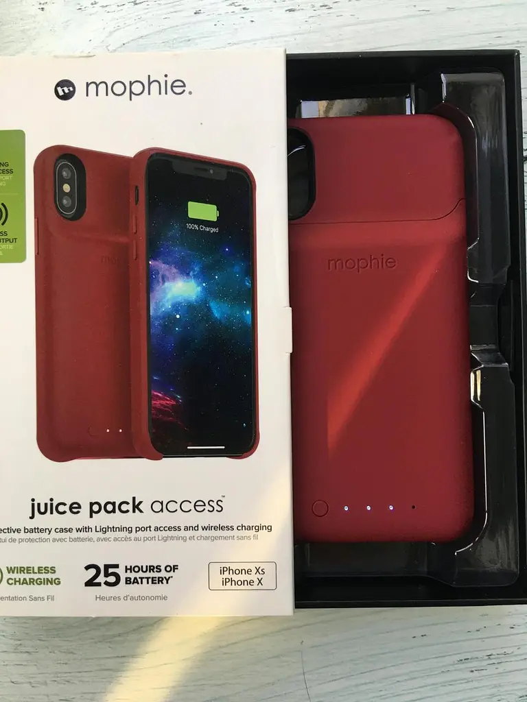 Чохол-акумулятор із бездротовою зарядкою Mophie Juice Pack Access Power Bank 2000 mAh для iPhone X/XS Red - фото 6