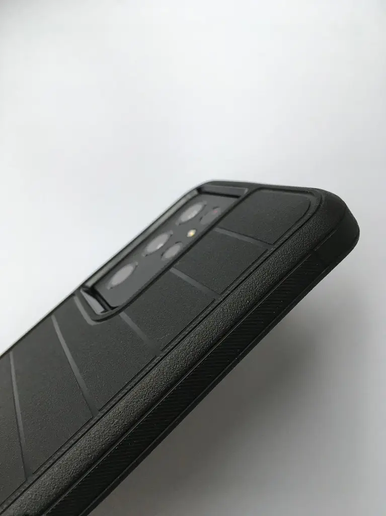 Чохол протиударний із кліпсою-підставкою OtterBox Defender Series Pro 27-54584-20 для Samsung Galaxy S21 Ultra (6.8") Black - фото 7