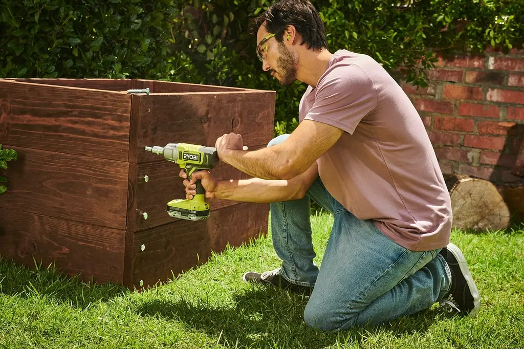 Гайковерт ударный аккумуляторный ONE+ RIW18-1C20SA3 18В Ryobi teh0025304 - фото 3