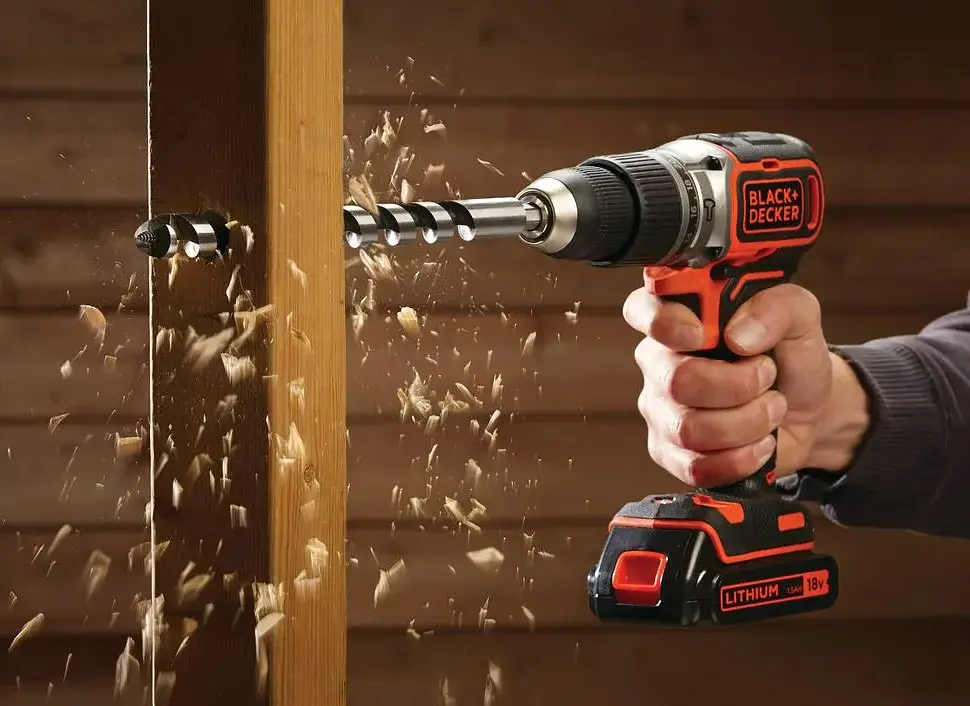 Акумуляторний дриль-шурупокрут Black+Decker без АКБ та ЗП BL188N - фото 3