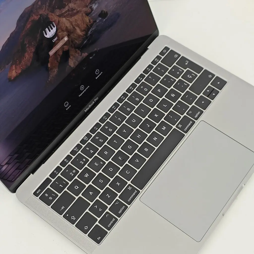 Ноутбук Apple MacBook Pro 13" A1708 Retina (C02VW0YTHV2H) (i5-7360U/8/256SSD) - Class B - фото 5