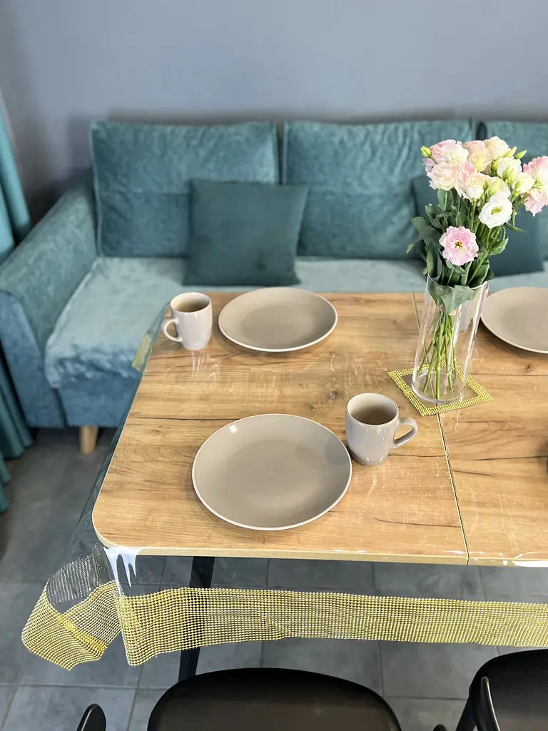 Скатерть силиконовая с золотой жемчужной лентой 160х120 см - фото 3