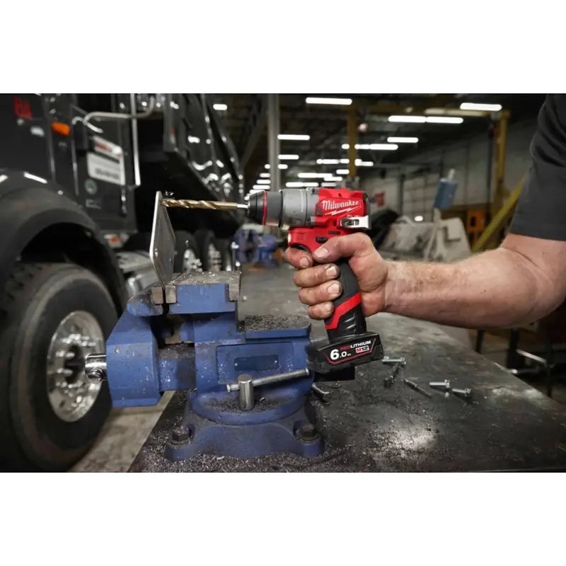 Дриль-шуруповерт акумуляторний безщітковий MILWAUKEE, M12 FDD2-602X, 45Нм (ЗУ, 2х6Аг. HDкейс) - фото 9