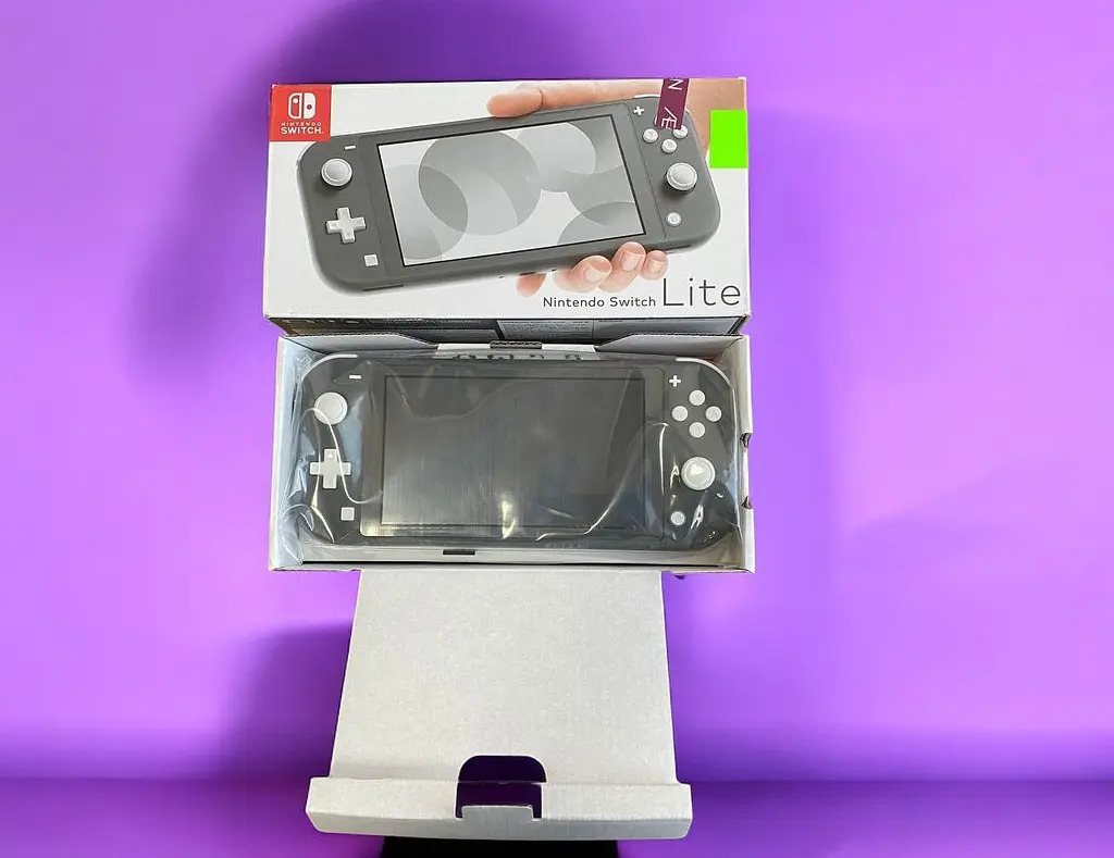 Нова прошита ігрова консоль Nintendo Switch Lite 128 ГБ (чіпована) + 8 ігор, Гарантія - фото 2