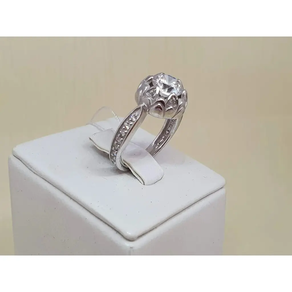 Срібне кільце Агні з фіанітами. 1367/9Р ШЕРИ 17,5 - фото 3