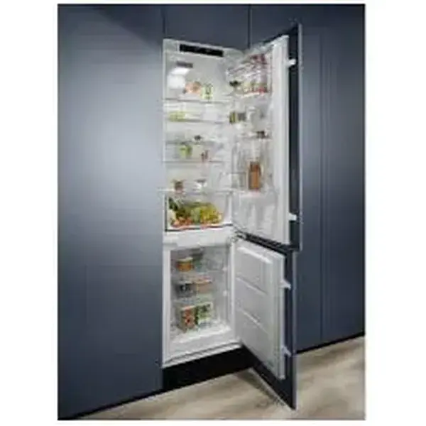 Холодильник Electrolux RNT6TE19S с морозильной камерой - фото 7
