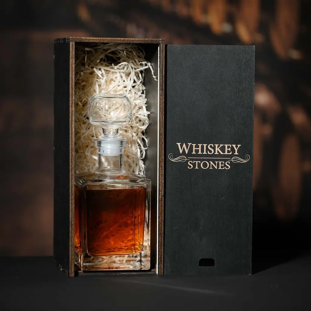 Подарунковий набір віскі Whiskey Stones №11 графин Pasabahce в дерев'яному пеналі - фото 3