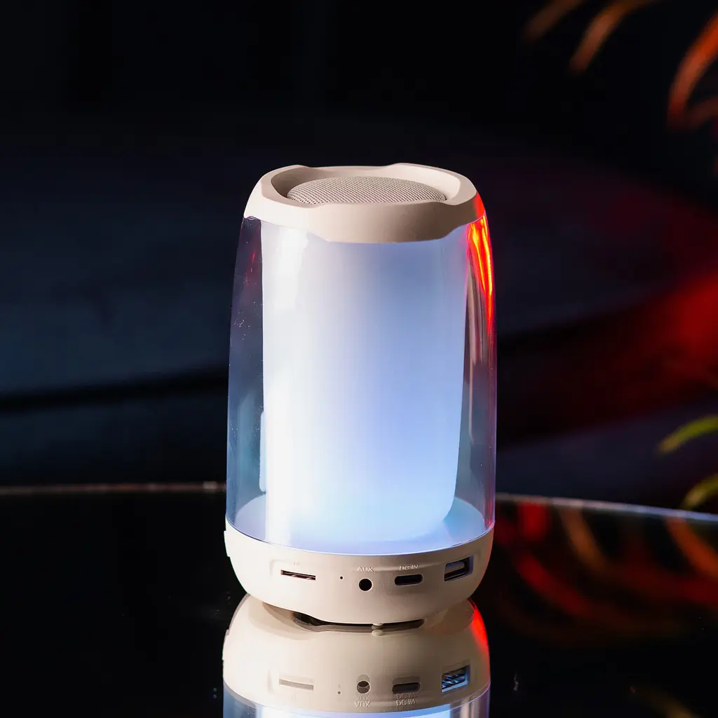Портативна колонка Pulse 4 mini BT/TF/FM/TWS/AUX/USB з підсвіткою 5 Вт, білий Smart X 8893AW - фото 20