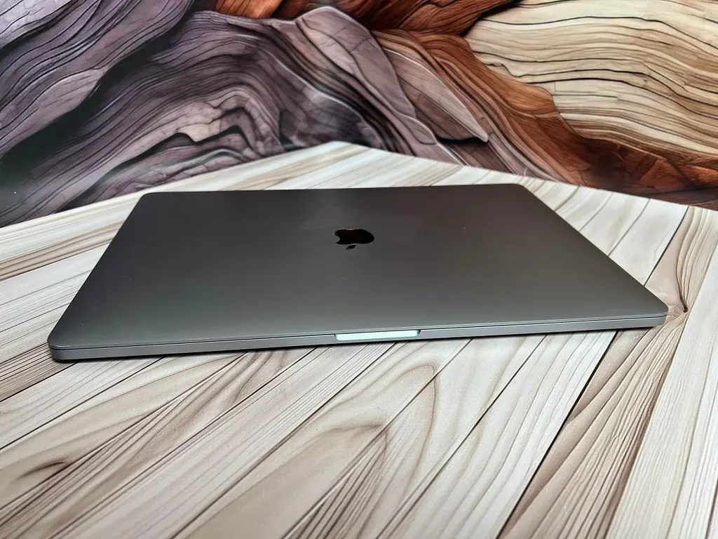 Ноутбук Apple MacBook Pro 16" i9-9880H/32GB/1TB (C02ZP4W2MD6T) Б/в - фото 7