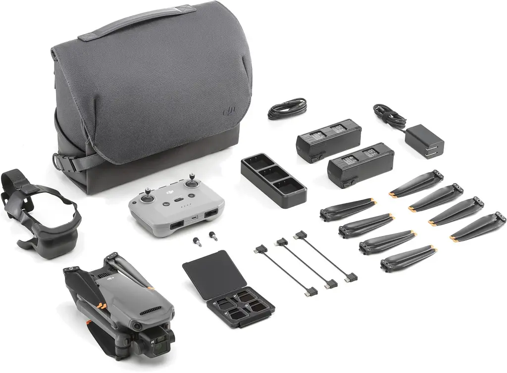 Квадрокоптер DJI Mavic 3 Fly More Combo (CP.MA.00000452.02 CP.MA.00000452.01) - фото 2