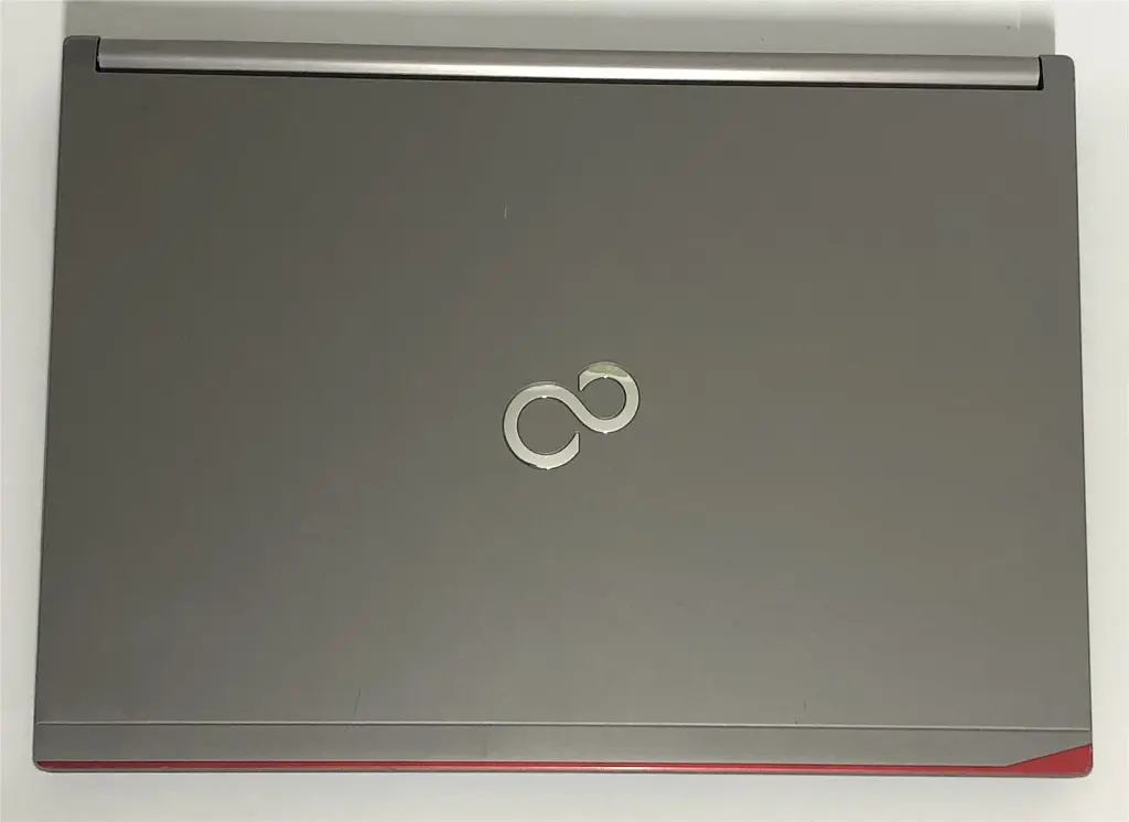 Ноутбук Fujitsu LifeBook E734 / 13.3" (1366х768) / i5-4200M / 8GB / 320GB HDD / 4G/LTE / Win10Pro - Б/в - фото 5