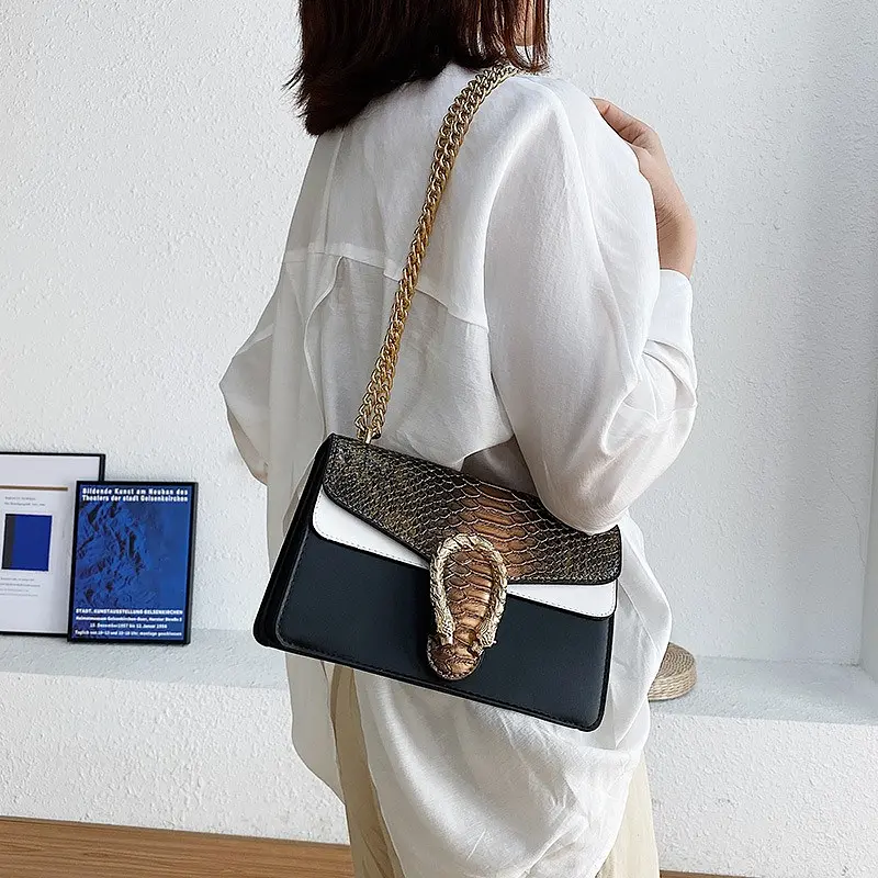 Сумка жіноча через плече Lovers Italian Bags Коричневий 25х9х15 см (id_1296) - фото 3