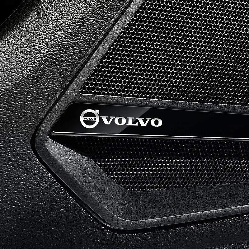Наклейка з логотипом Volvo метал, на клейкій стрічці 1шт (універсальна) - фото 5