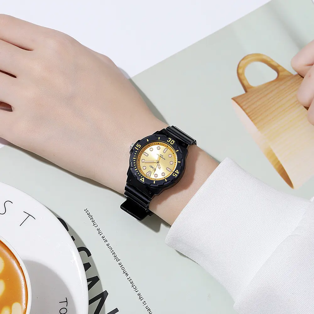 Наручний годинник дитячий 2012BKGD Black-Gold Skmei acs0030401 - фото 4