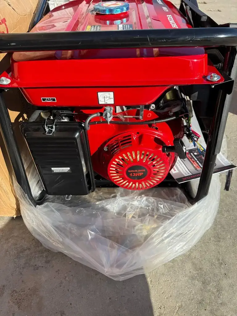 Генератор бензиновий HONDA EM6500CX 6.5 кВт 1-фазний + AVR + Електростартер - фото 4