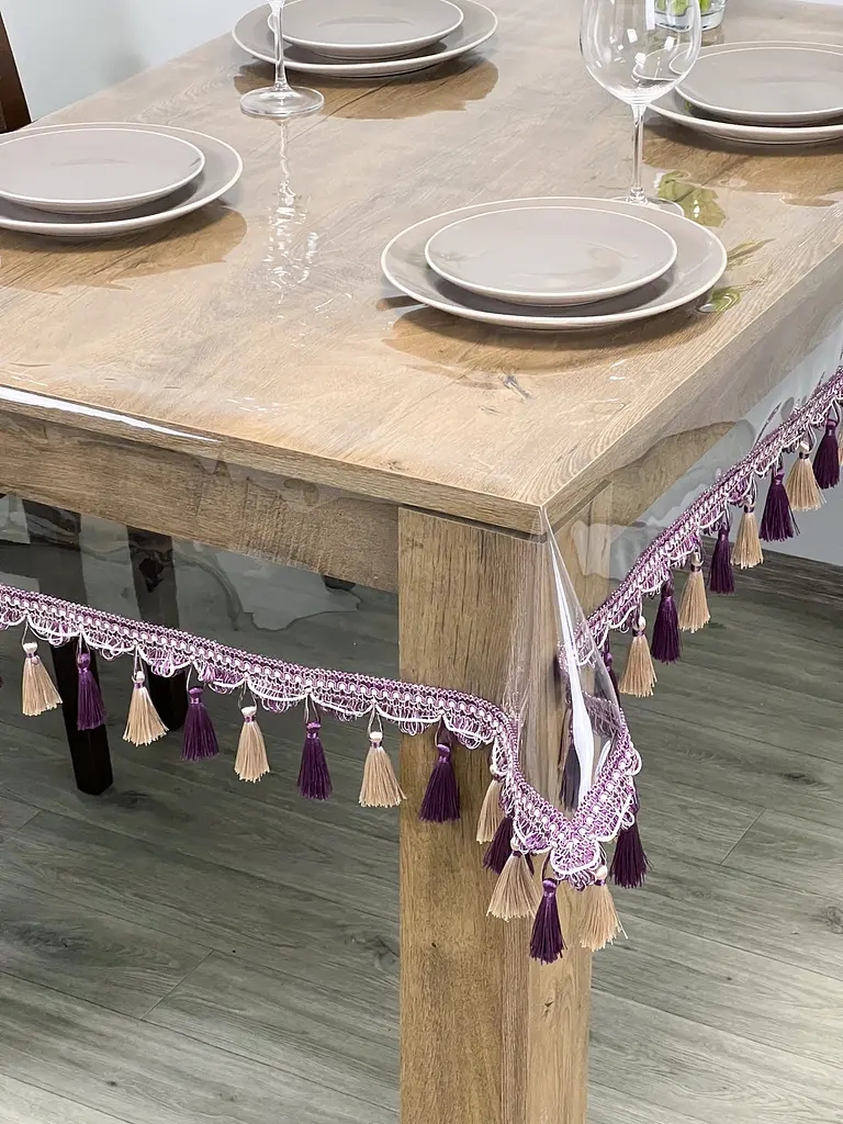 Скатертина силіконова з фіолетово-молочною бахромою 390х140 см - фото 7