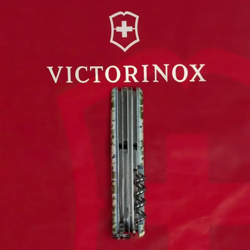 Ніж Victorinox Huntsman Army 91 мм Піксель + Лого (1.3713.3_W3941p) - фото 8