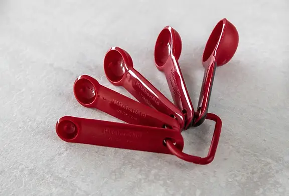 Набір мірних ложок KitchenAid Universal KQG057OHERE 5 шт червоний - фото 7