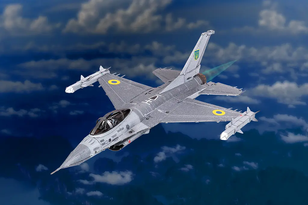 Металевий 3D конструктор "Винищувач F-16 Fighting Falcon на озброєнні Повітряних Сил України" (ME1046U) - фото 8
