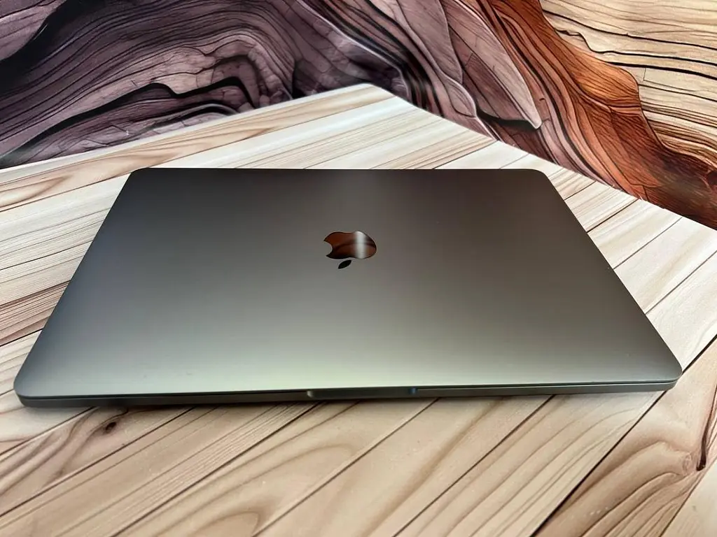 Ноутбук Apple MacBook Pro 13" A1989 i7-8559U/16/500 (C02XJ0RFJHD2) Б/в - фото 7