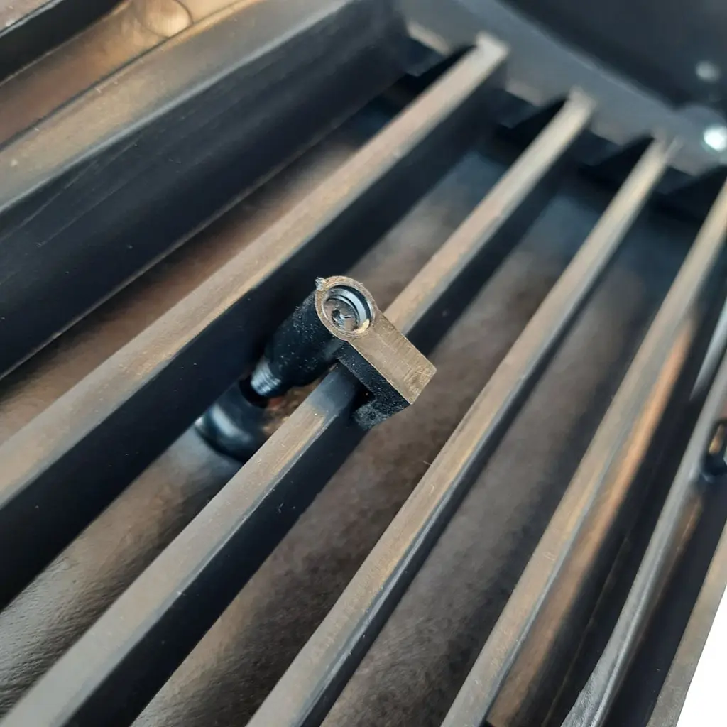 Зимова Накладка на решітку радіатора Volkswagen T5 T6 2010- FLY Глянець Voron Glass - фото 4